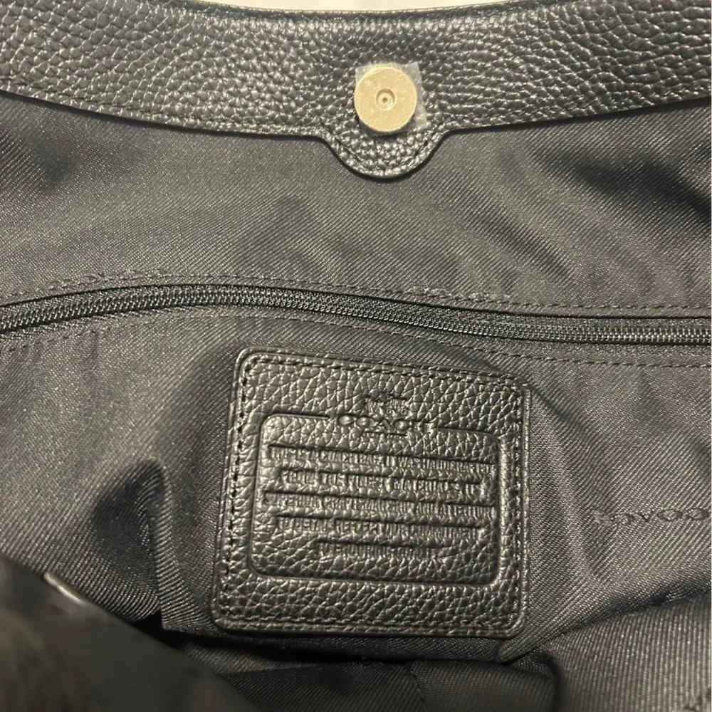 Coach Black Pebbled Leather Shoulder Bag - Picture 3 of 3